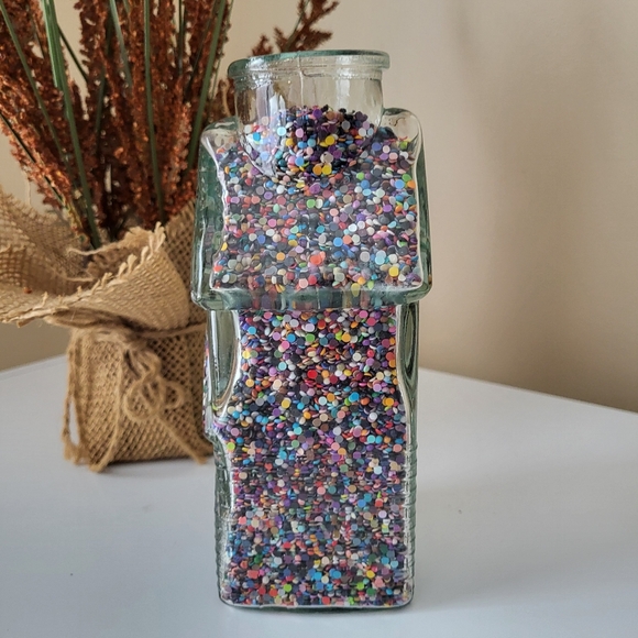 Vintage Clear Glass House Shaped Bottle Filled w Spare Diamond Painting Stones - Picture 7 of 16